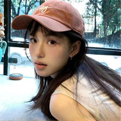谁在你身边封面