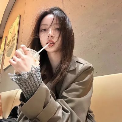 非亲姐妹封面